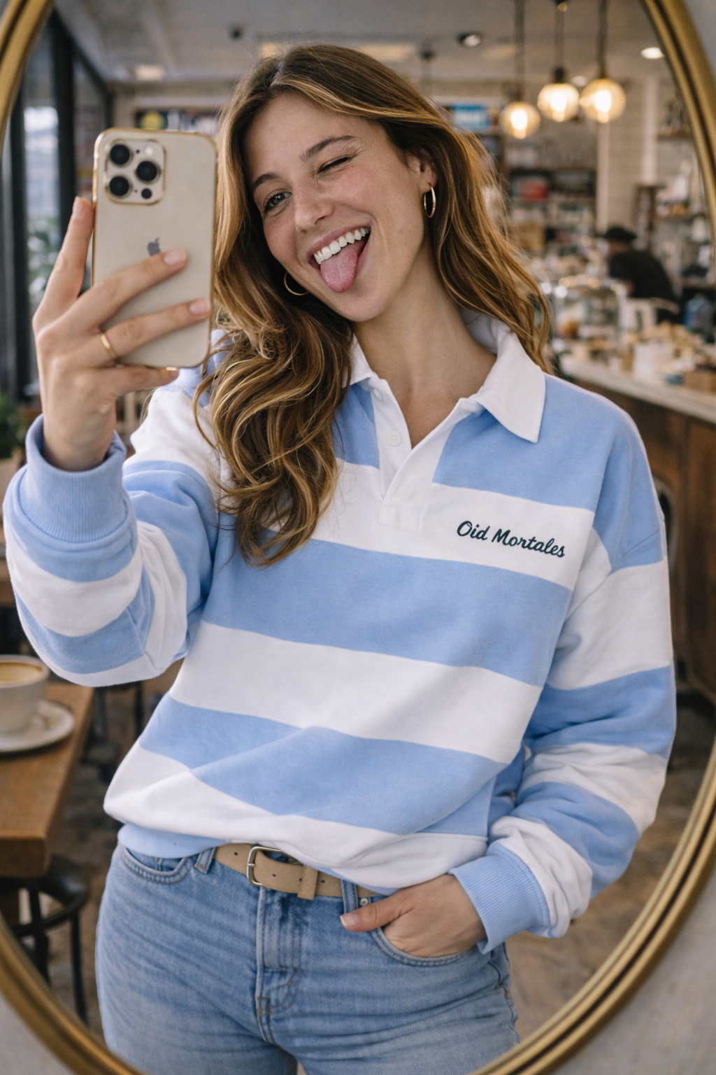 Clienta feliz con su buzo